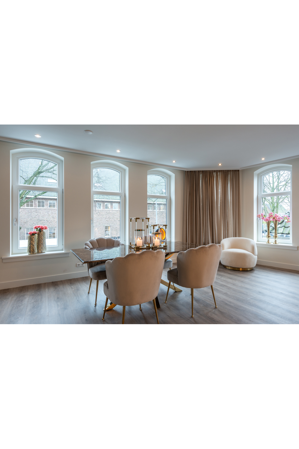 Scalloped Khaki Velvet Chair | Richmond Interiors Pippa | Oroa.com