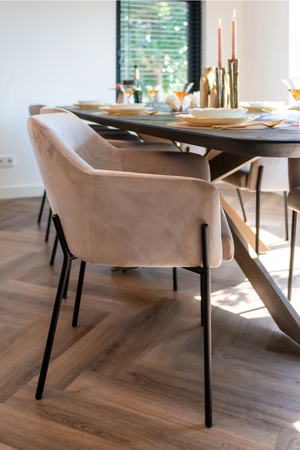 Upholstered Dining Armchair | OROA Fay | Oroa.com