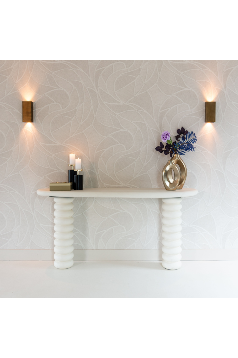 White Modern Console | OROA Bloomstone | Oroa.com