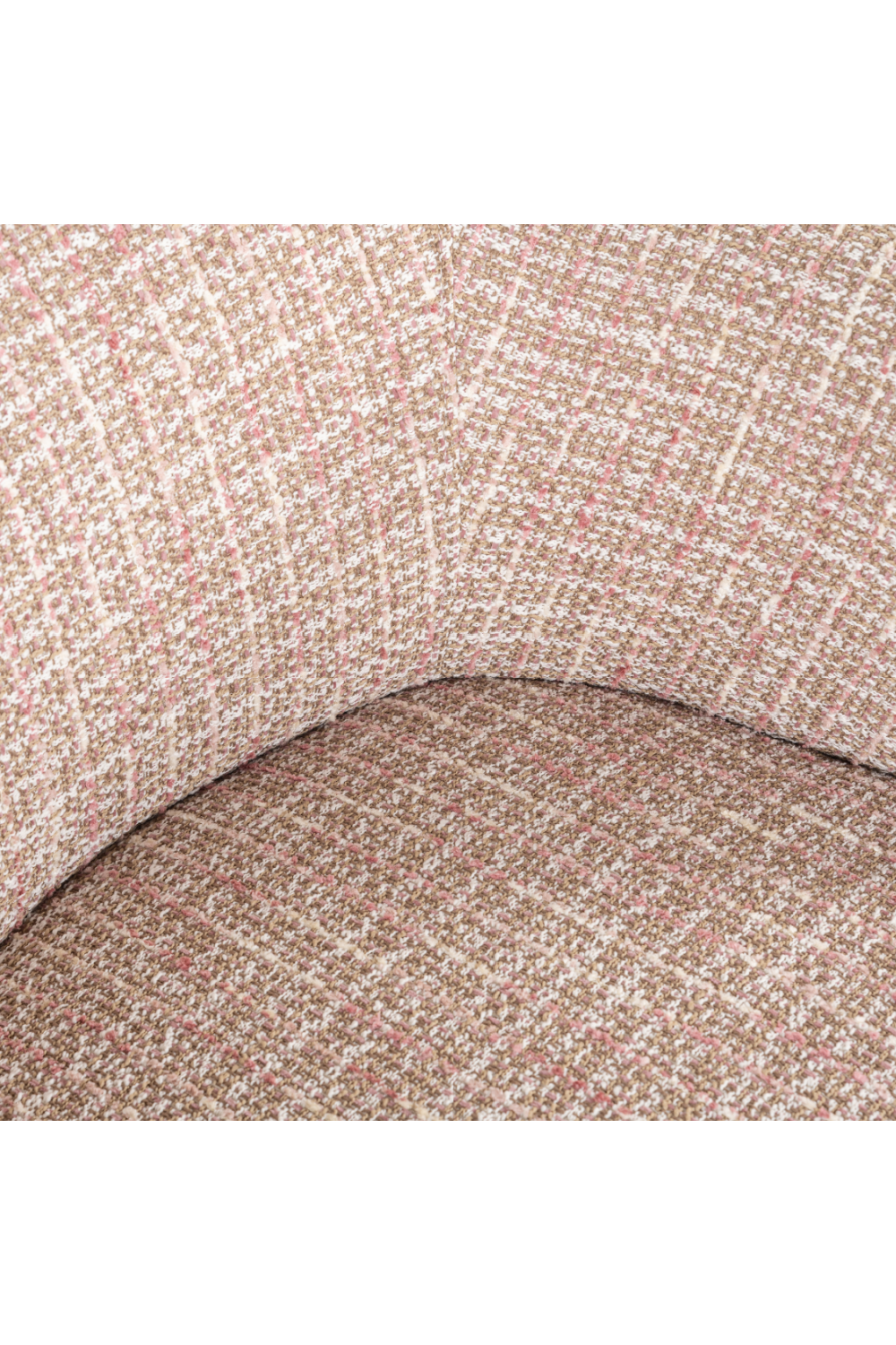 Chunky Upholstered Lounge Chair | OROA Venus | Oroa.com