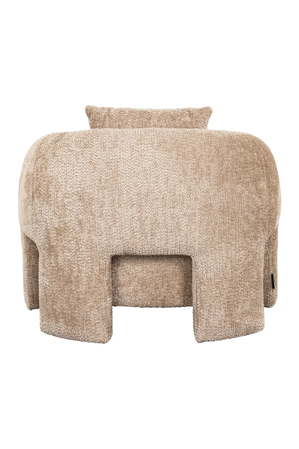 Curved Padded Lounge Chair | Richmond Interiors Milania | Oroa.com