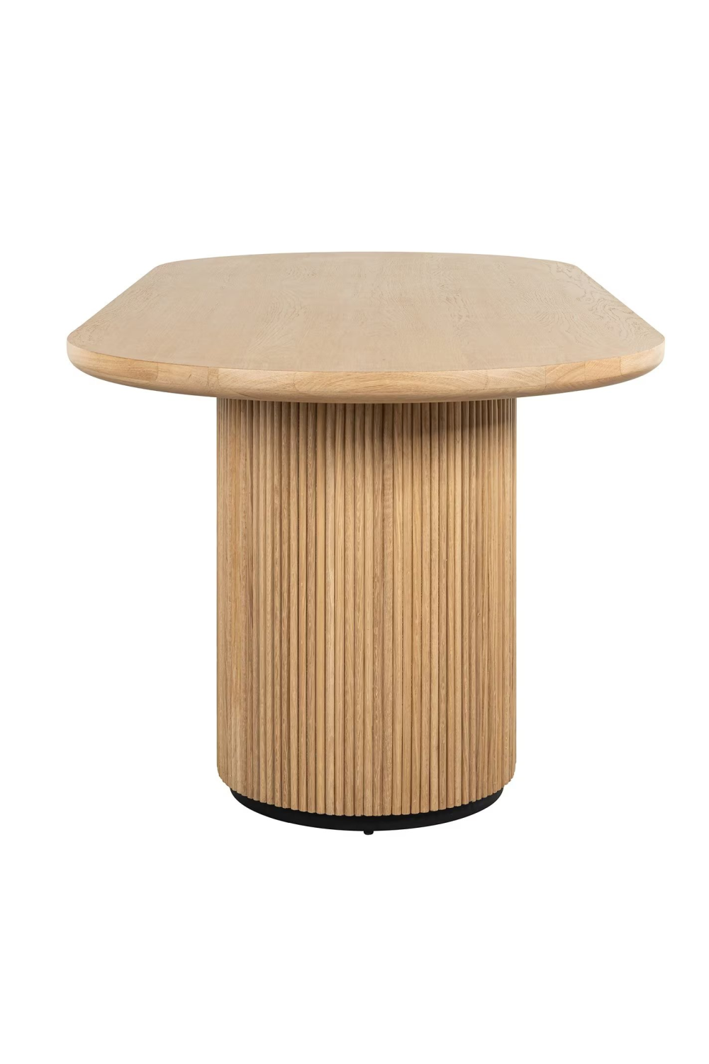 Natural Oak Oval Dining Table | OROA Belfort | Oroa.com