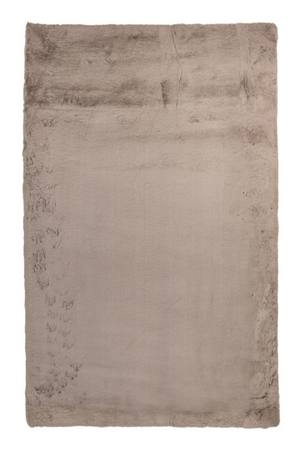Taupe Fur Carpet 6'7" x 7'7" | Richmond Interiors Saifo | Oroa.com