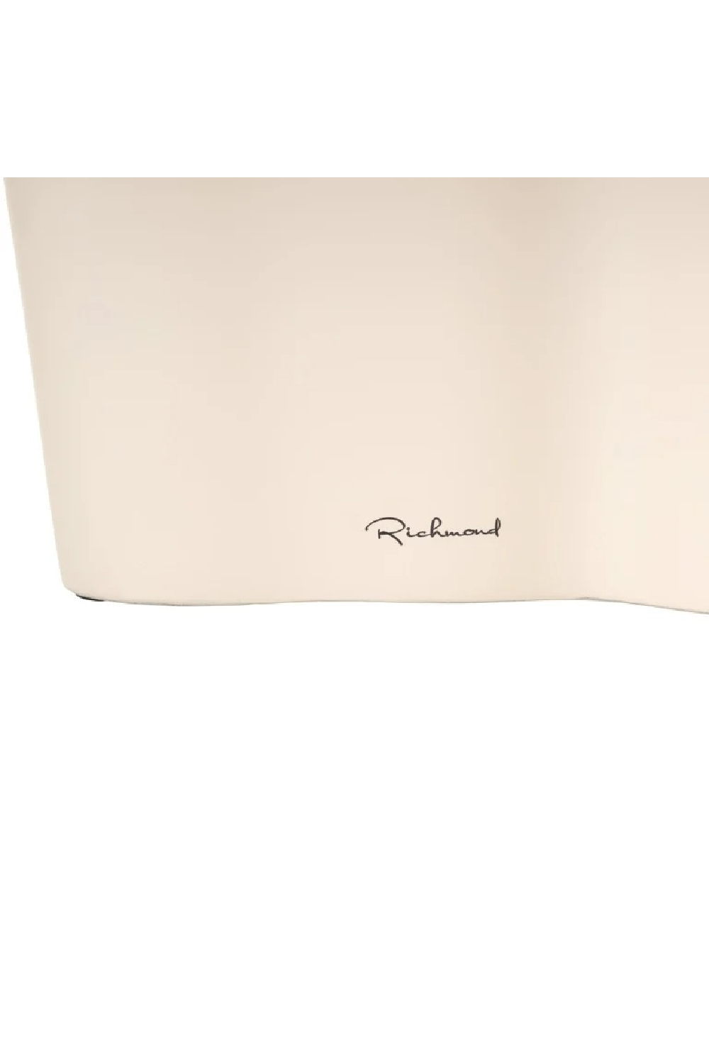 White Organic Indoor/Outdoor End Table | Richmond Interiors Urban Bloom | Oroa.com