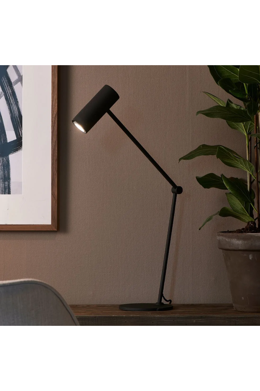 Black Adjustable Table Lamp | Rivièra Maison Morriston | Oroa.com