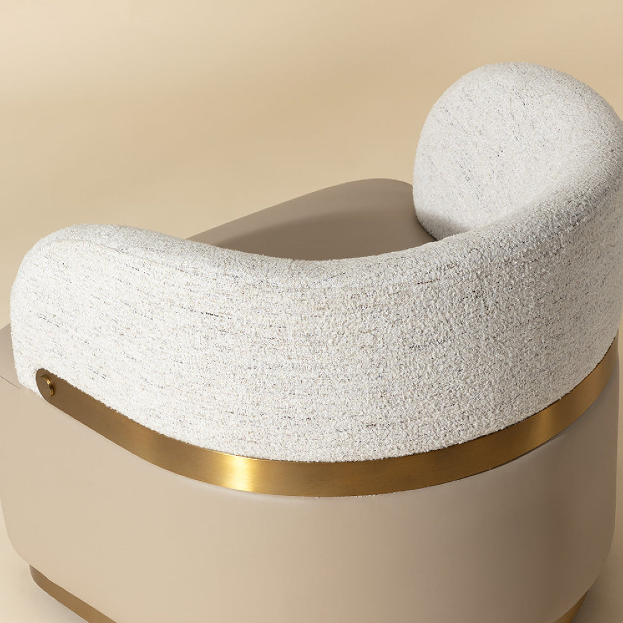   Modern European furniture - Leather Seat Swivel Lounge Chair - www.oroa.com | Oroa.com