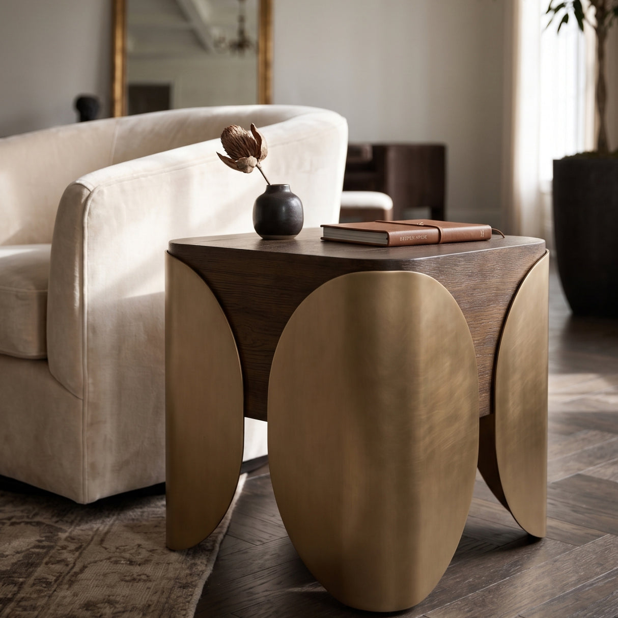   Timber Effect Indoor/Outdoor Side Table | Oroa.com