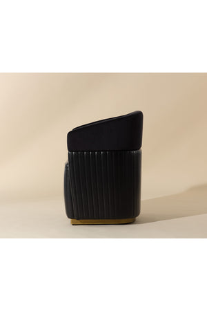 Modern European furniture - Black Leather Wheeled Lounge Chair - www.oroa.com