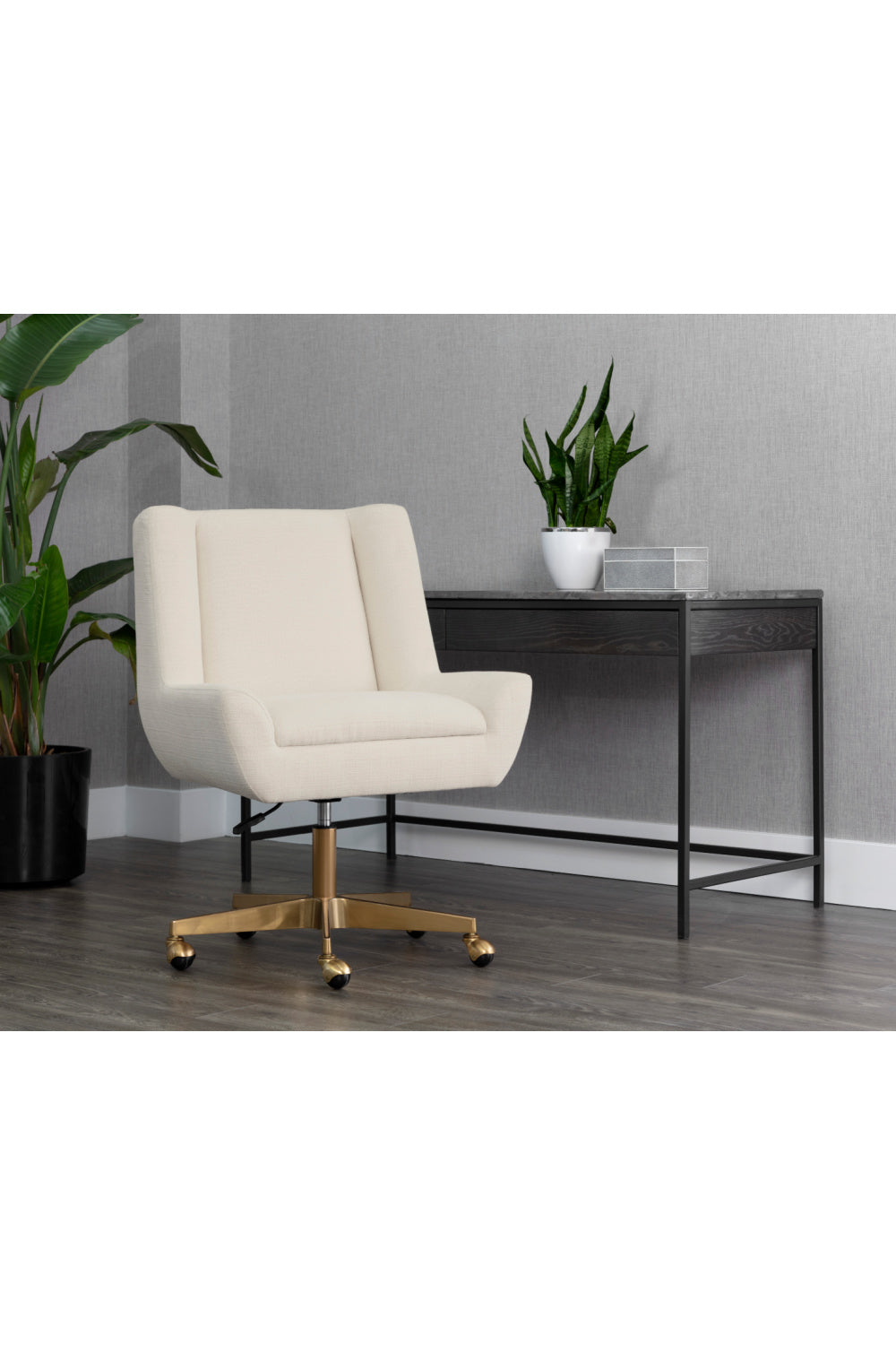 Modern European furniture - White Upholstered Office Chair - www.oroa.com