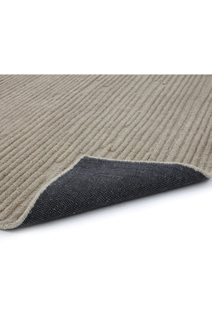 Hand-woven Wool Area Rug | Splendido Deva | Oroa.com