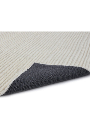 Hand-woven Wool Area Rug | Splendido Deva | Oroa.com