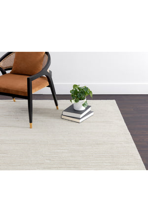 Hand-woven Wool Area Rug | Splendido Deva | Oroa.com