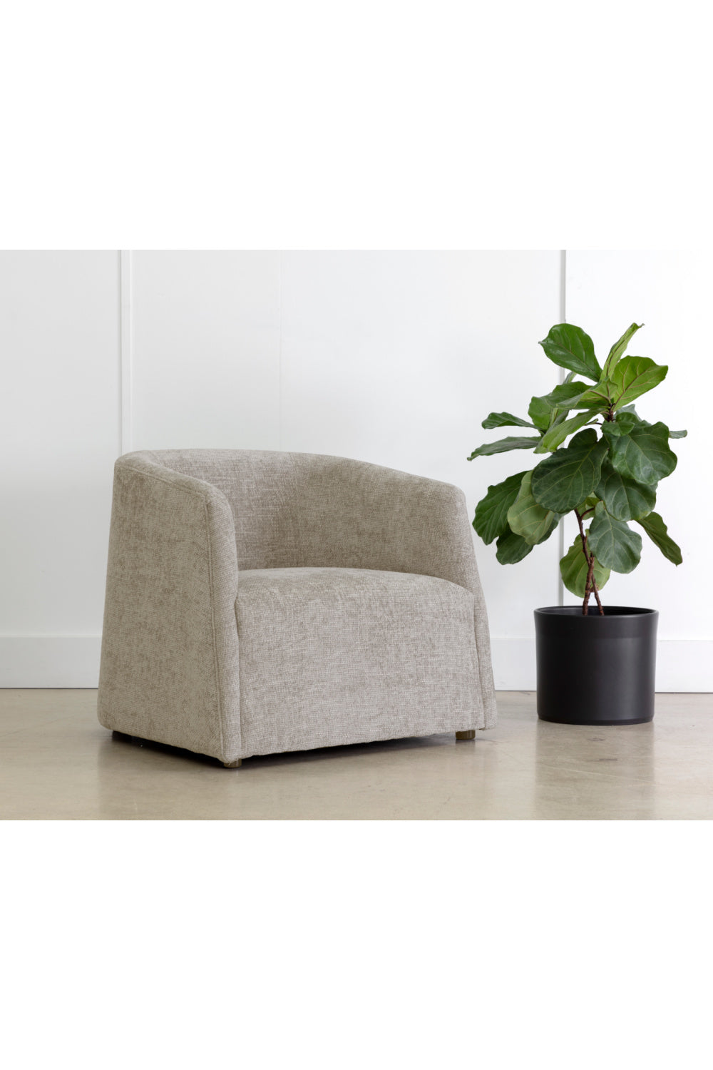Modern European furniture - Curved Back Lounge Chair - www.oroa.com