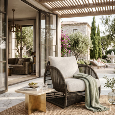   Cream Padded Indoor/Outdoor Lounge Chair | Oroa.com