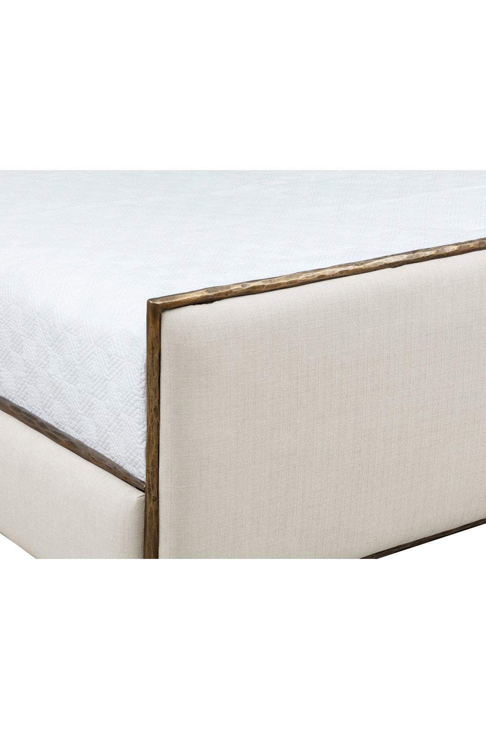 Hand-hammered Iron White King Bed | Splendido Yasmine | Oroa.com