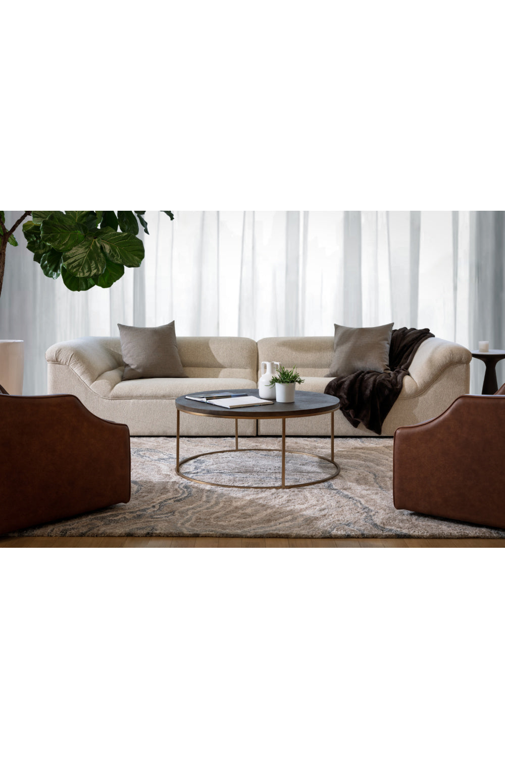 Modern European furniture - Modern Minimalist Fabric Sofa - www.oroa.com