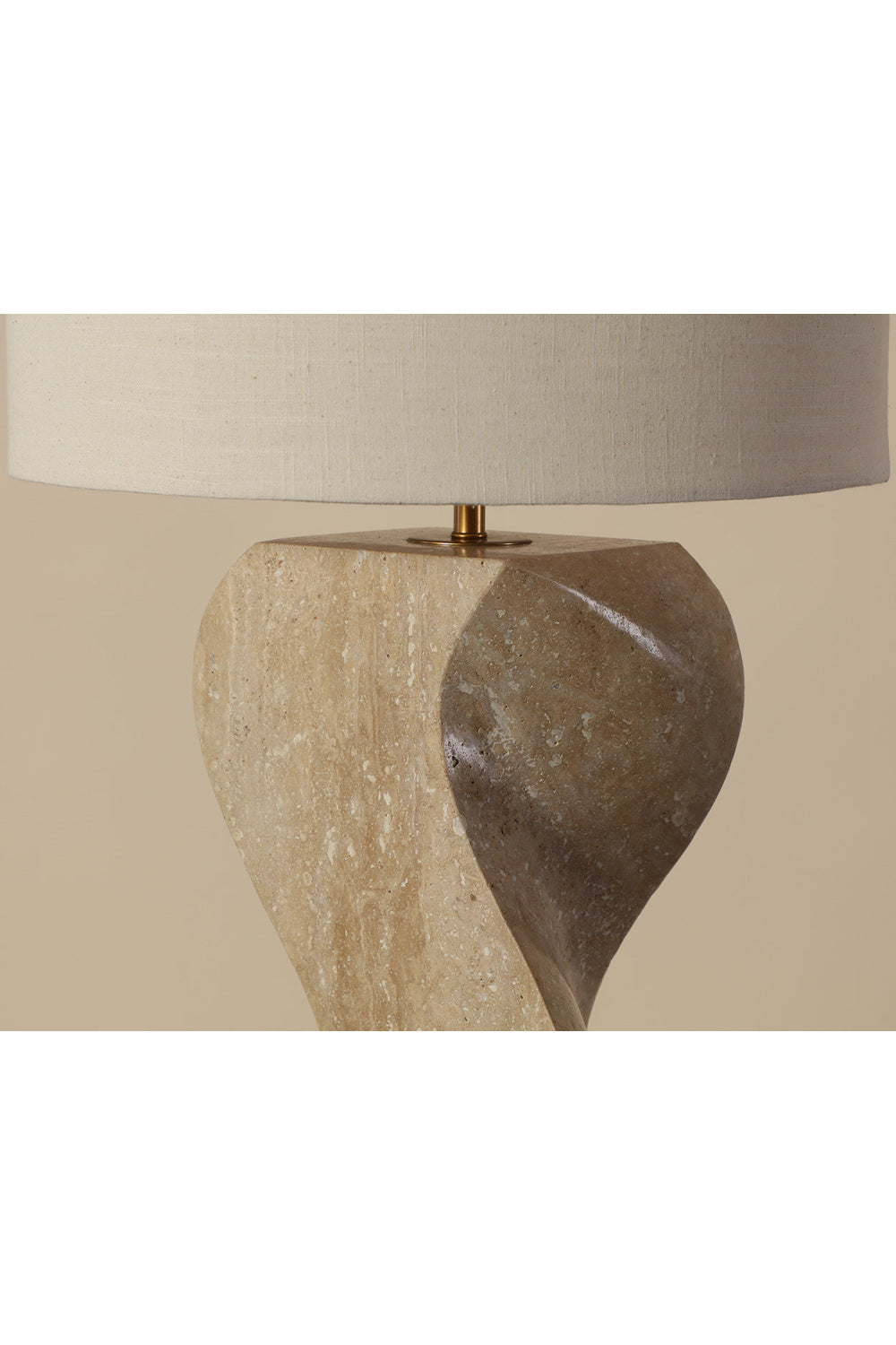 Wavy Travertine Base Table Lamp | Splendido Anusha | Oroa.com