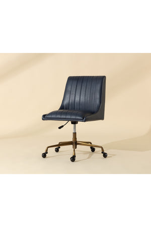   Modern European furniture - Vertical Stitched Office Chair - www.oroa.com | Oroa.com