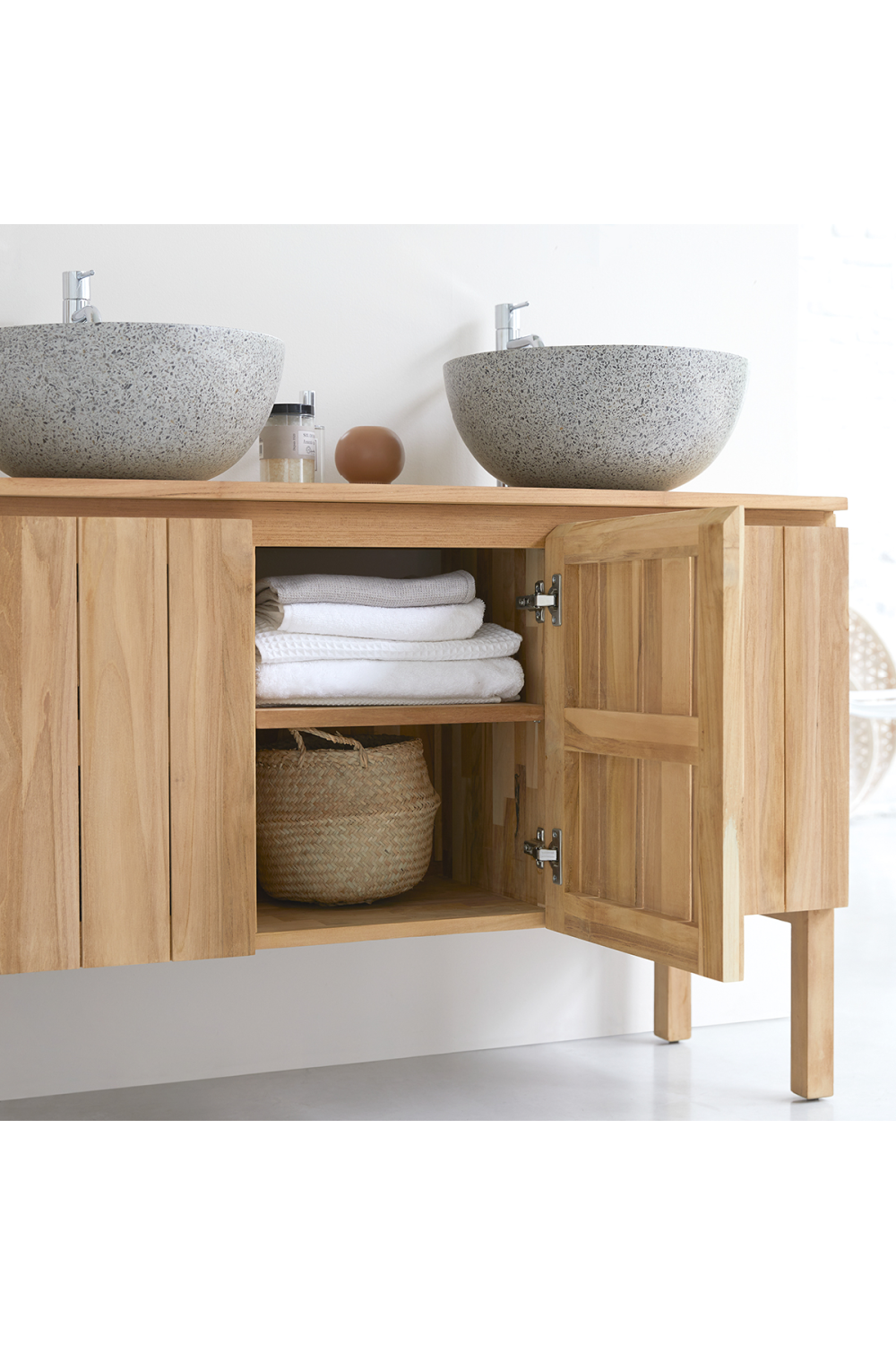 Teak Minimalist Vanity Unit | Tikamoon Jill | Oroatrade.com