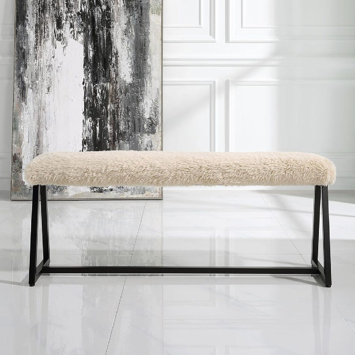   Beige Long-Haired Sheepskin Bench | Oroa.com