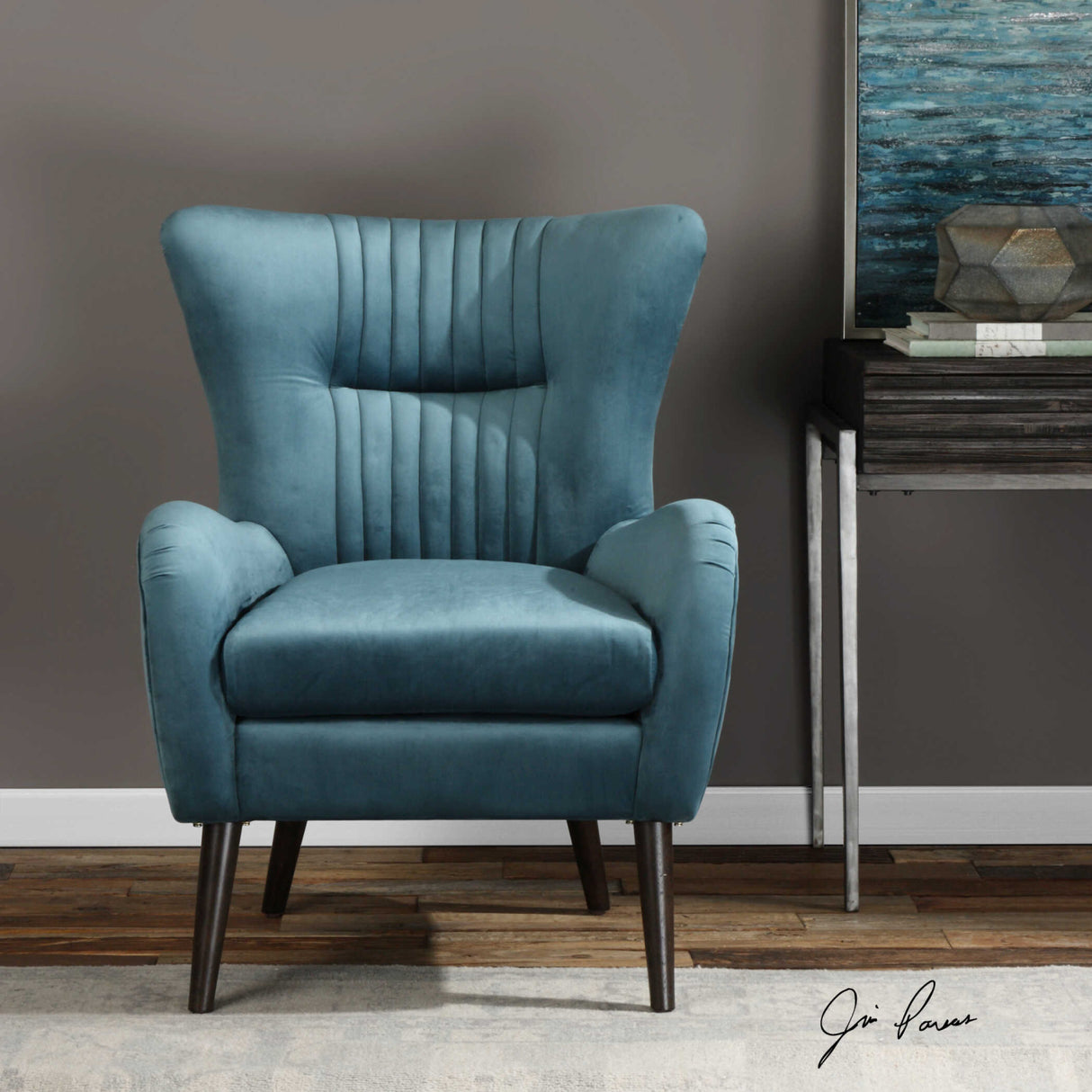   Blue Velvet Tufted Accent Chair | Oroa.com