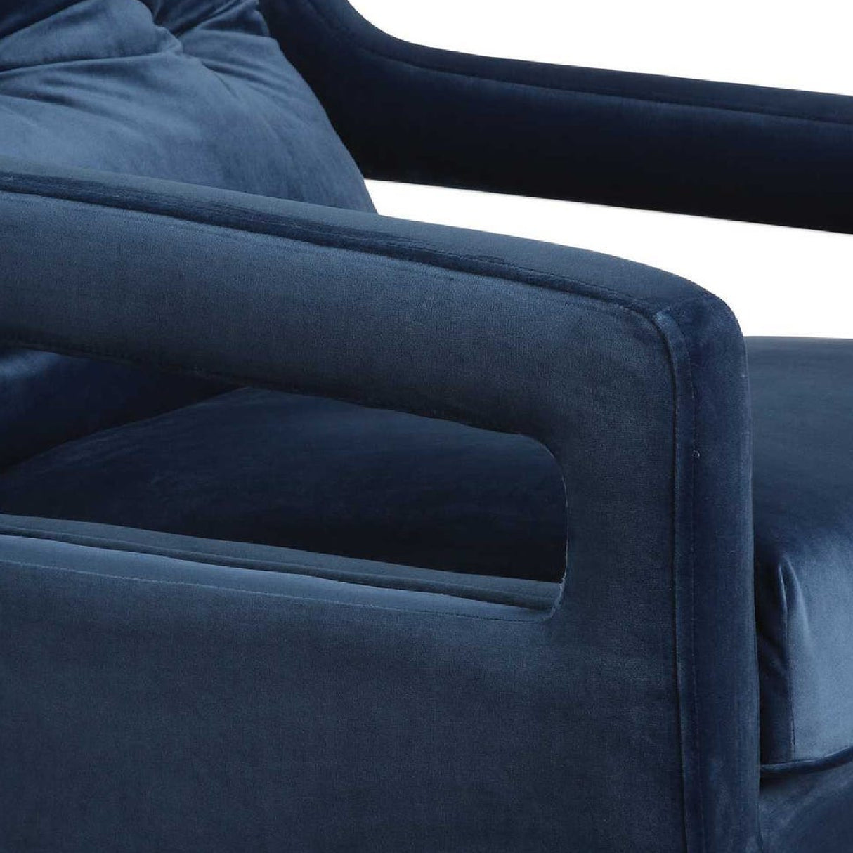   Button-Tufted Lounge Chair | Oroa.com
