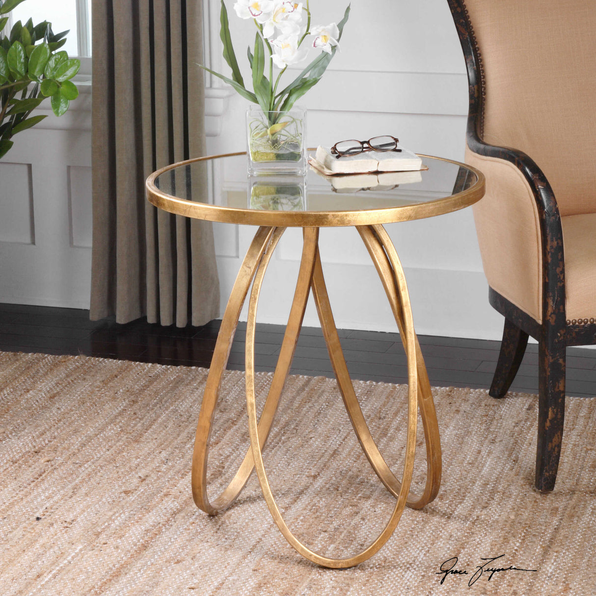   Gold Loops Side Table | Oroa.com