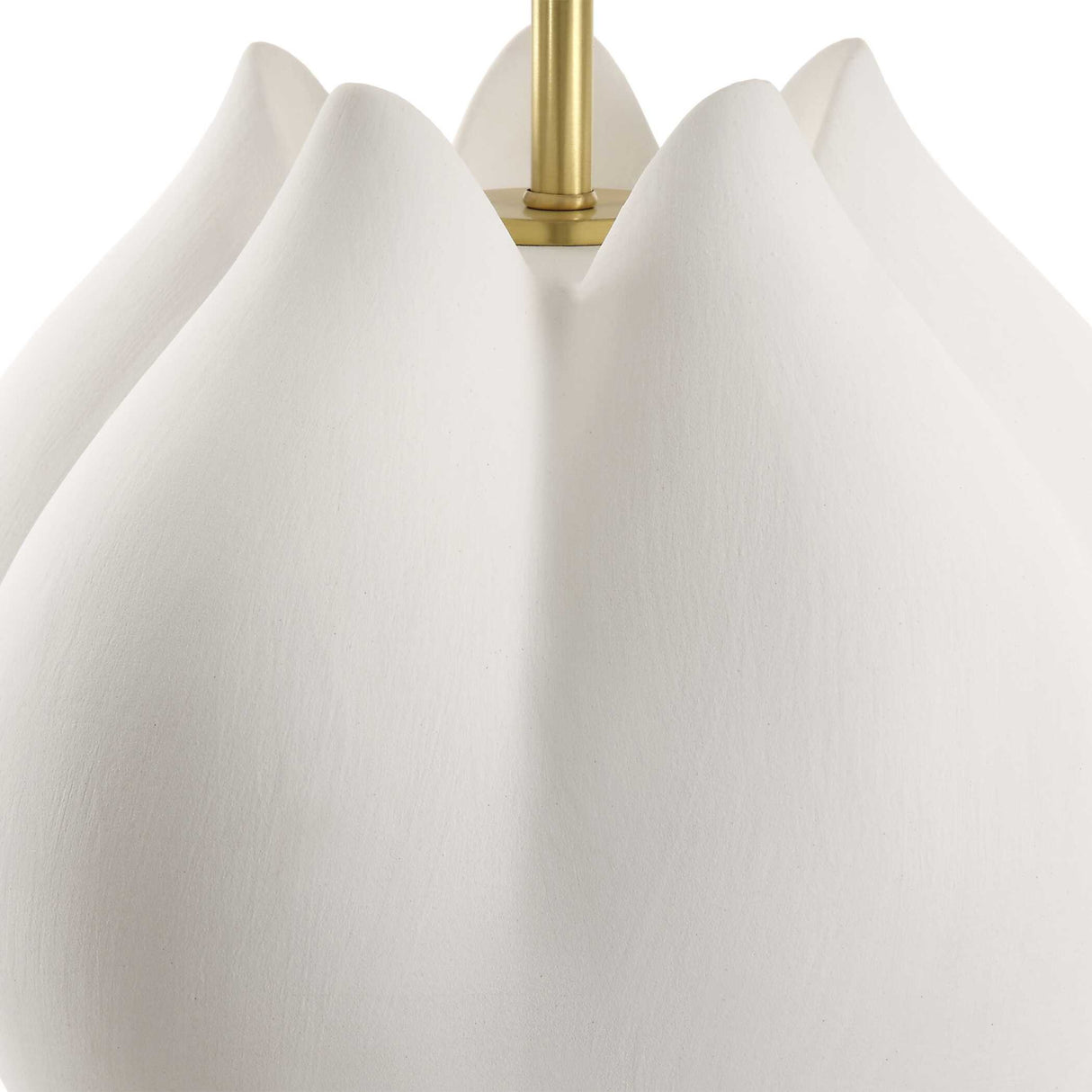   White Porcelain Flower-Inspired Table Lamp | Oroa.com