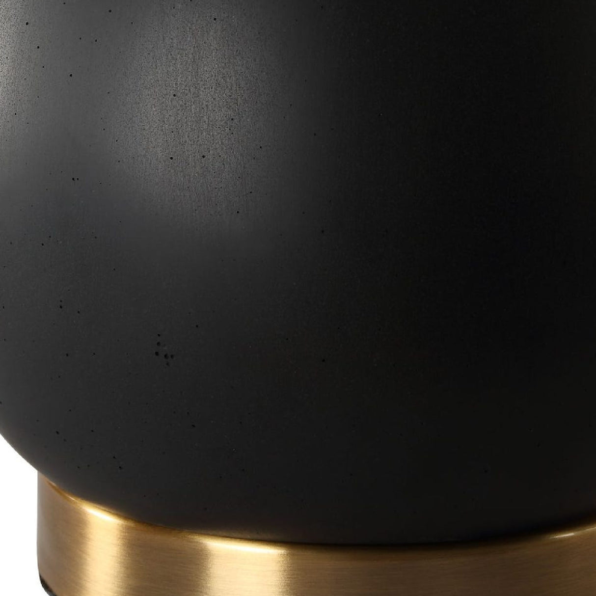   Black Teardrop-Shaped Table Lamp | Oroa.com