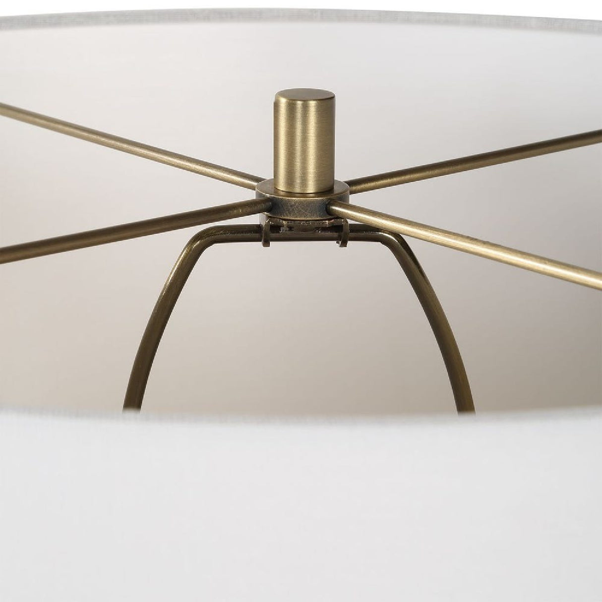   Bronze Porcelain Scalloped Table Lamp | Oroa.com