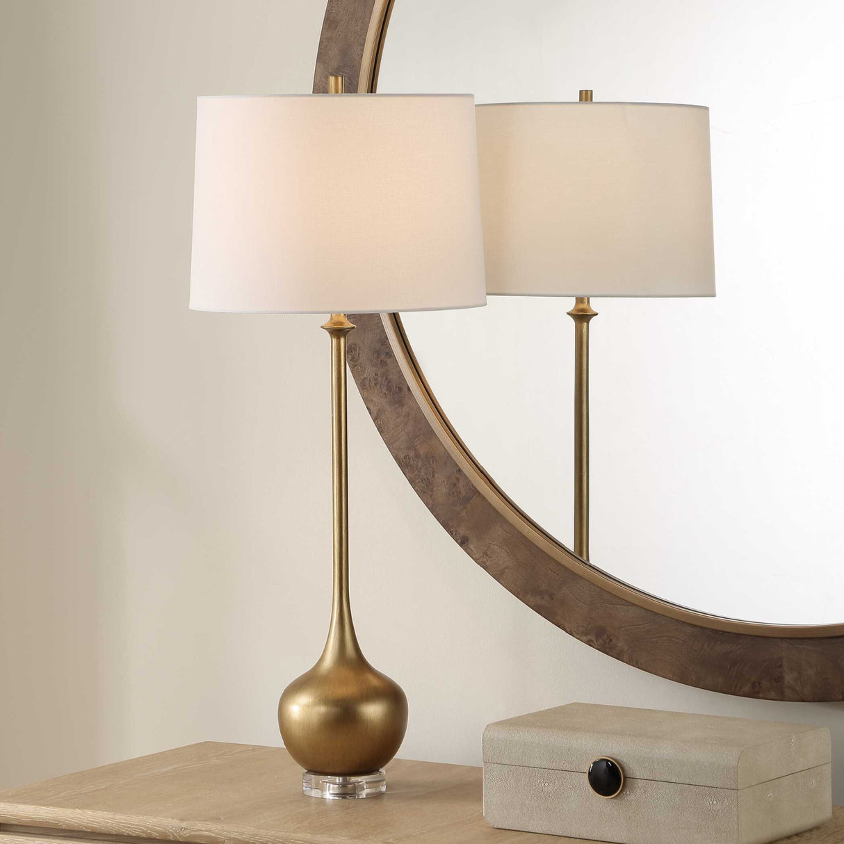   Antique Gold Buffet Lamp | Oroa.com