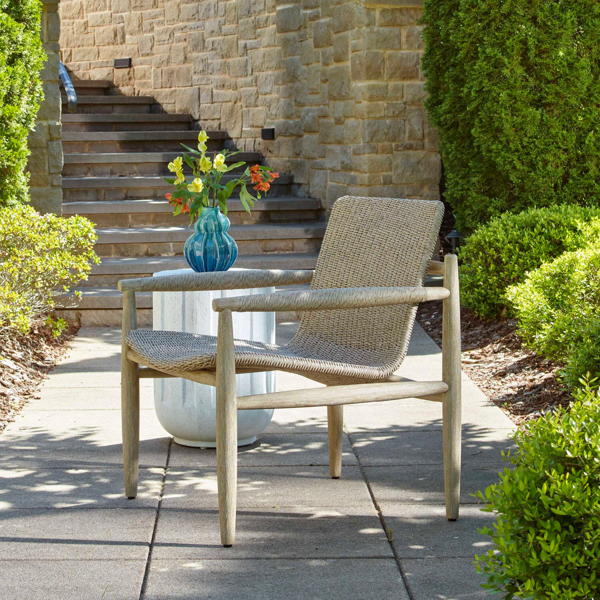   Beige Wicker Outdoor Lounge Chair | Oroa.com