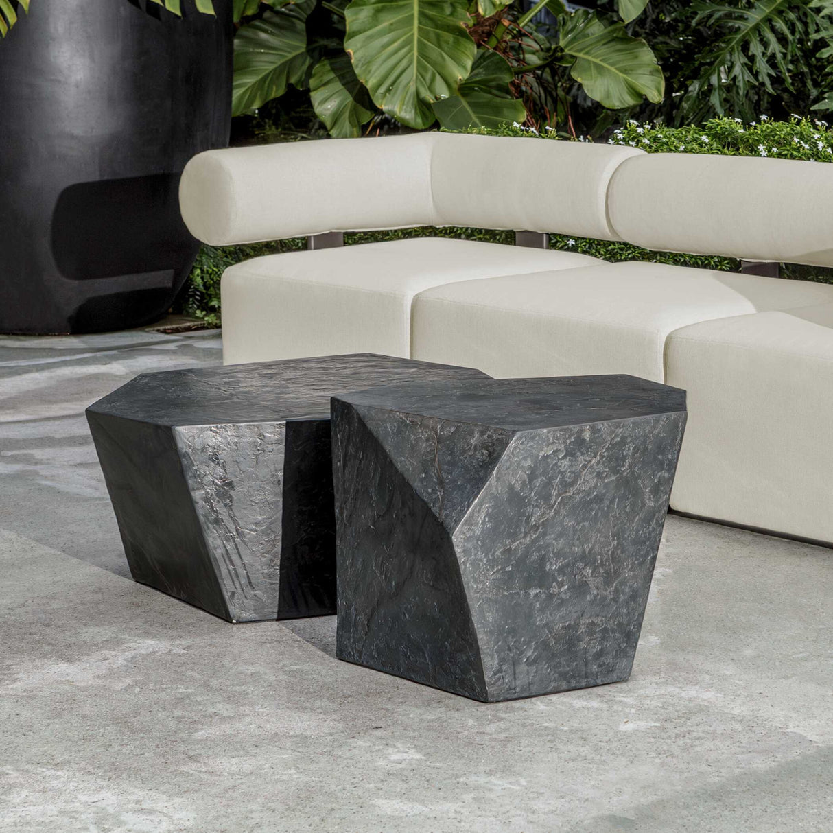   White Fabric Outdoor Sofa | Oroa.com