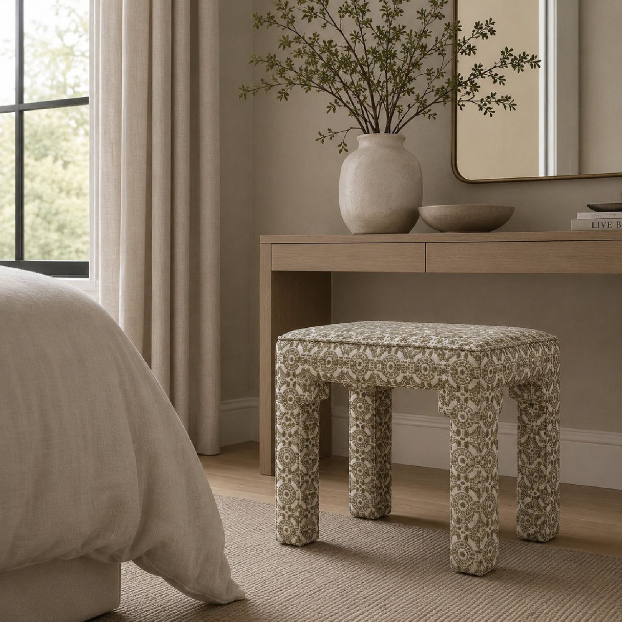   Green Medallion Motif Bench S | Oroa.com