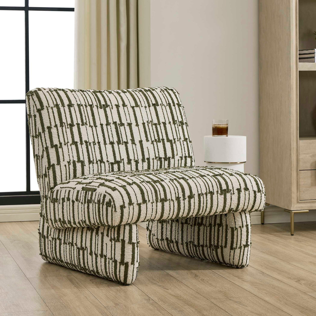   Green Patterned Accent Chair | Oroa.com