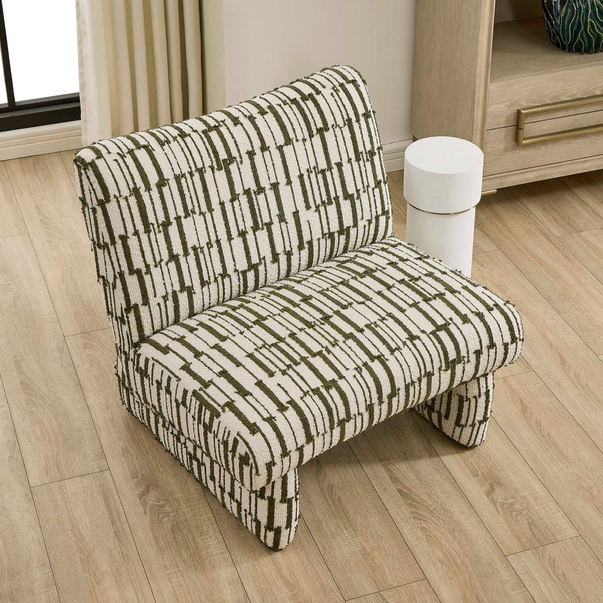   Green Patterned Accent Chair | Oroa.com