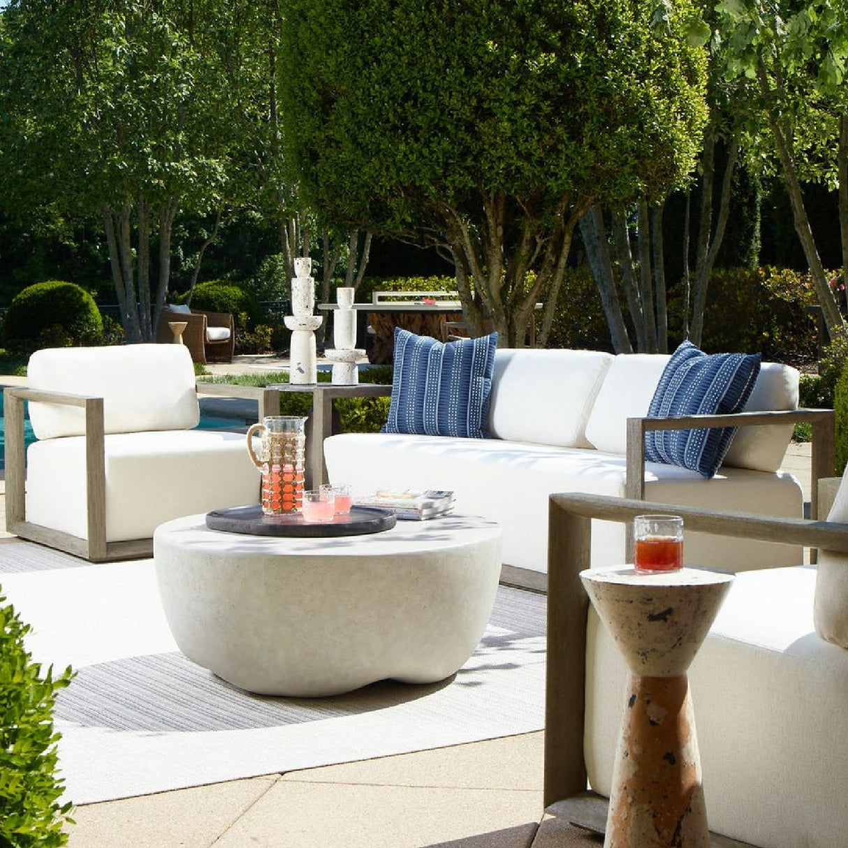   Modern European furniture - White Cushioned 3-Seater Outdoor Sofa - www.oroa.com | Oroa.com