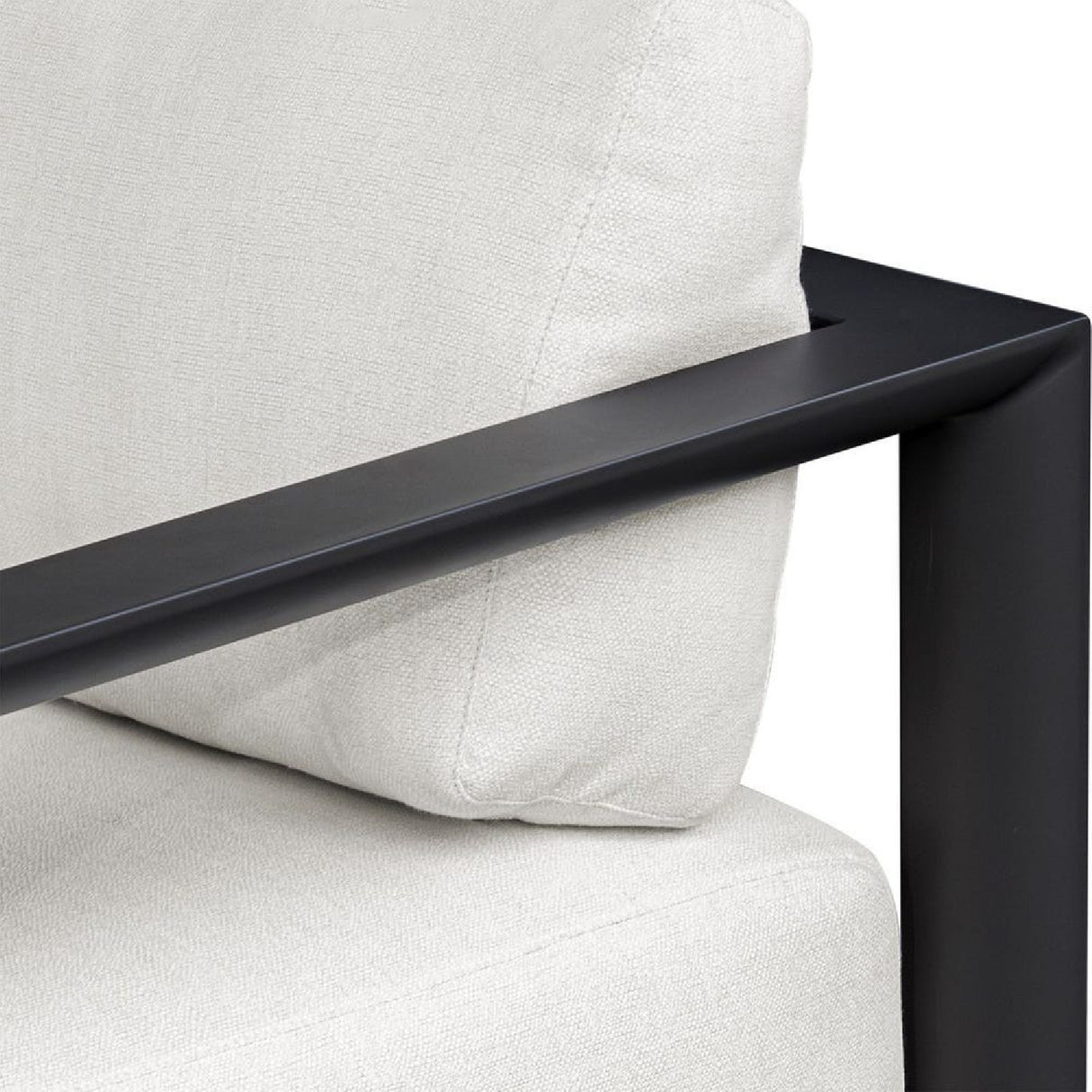   White Cushioned Outdoor Lounge Chair | Oroa.com