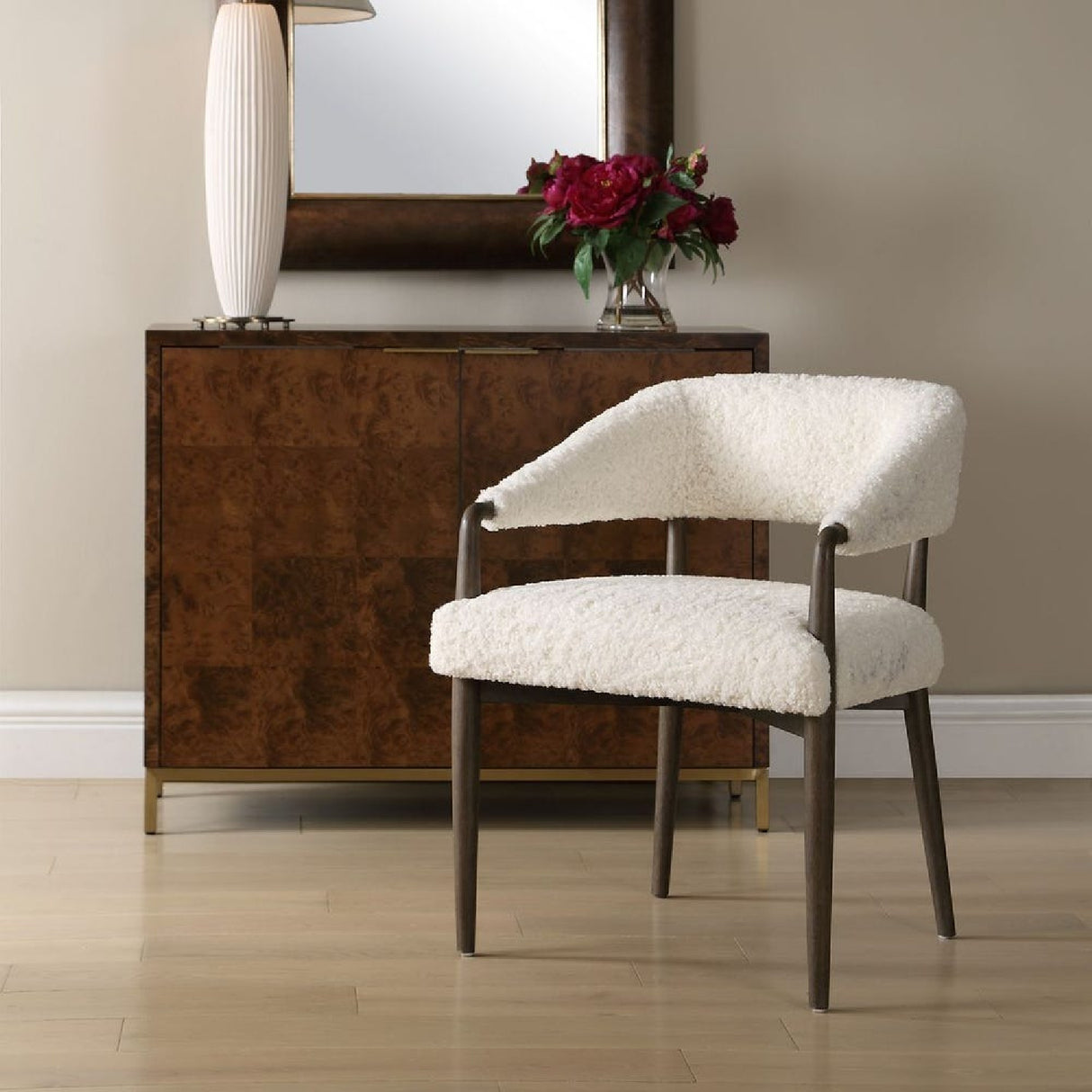   Cream Shearling Dining Chair | Oroa.com