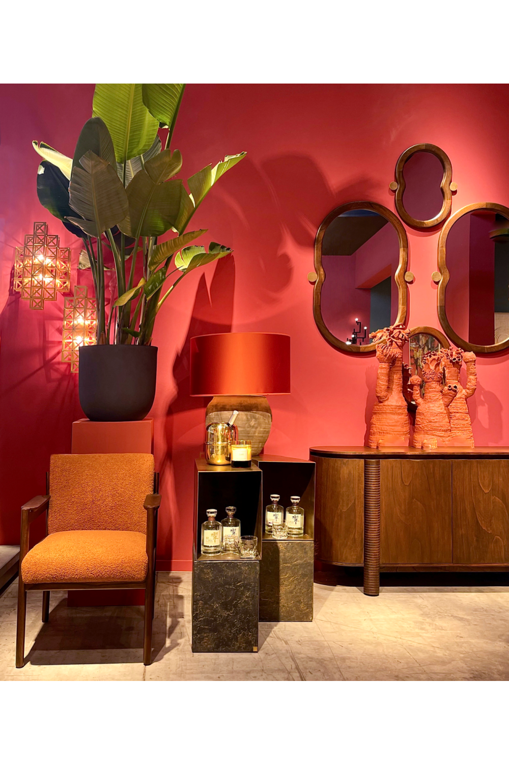 Minimalist Upholstered Dining Armchair | Versmissen Casca | Oroa.com