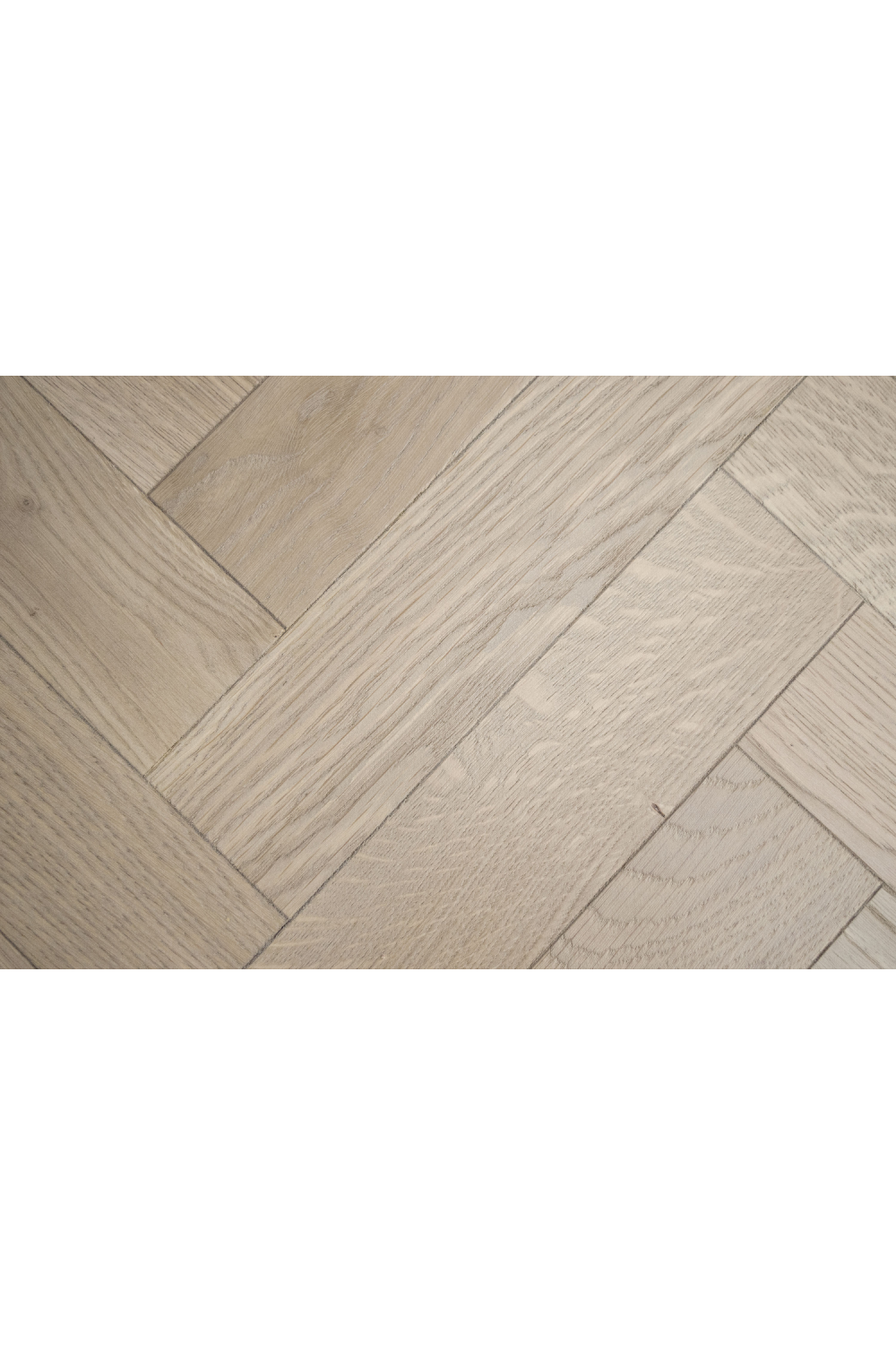 Square Pedestal Dining Table | Versmissen Herringbone | Oroa.com