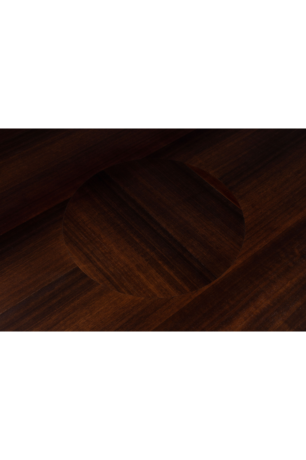 Eucalyptus Pedestal Dining Table | Versmissen Joburg | Oroa.com