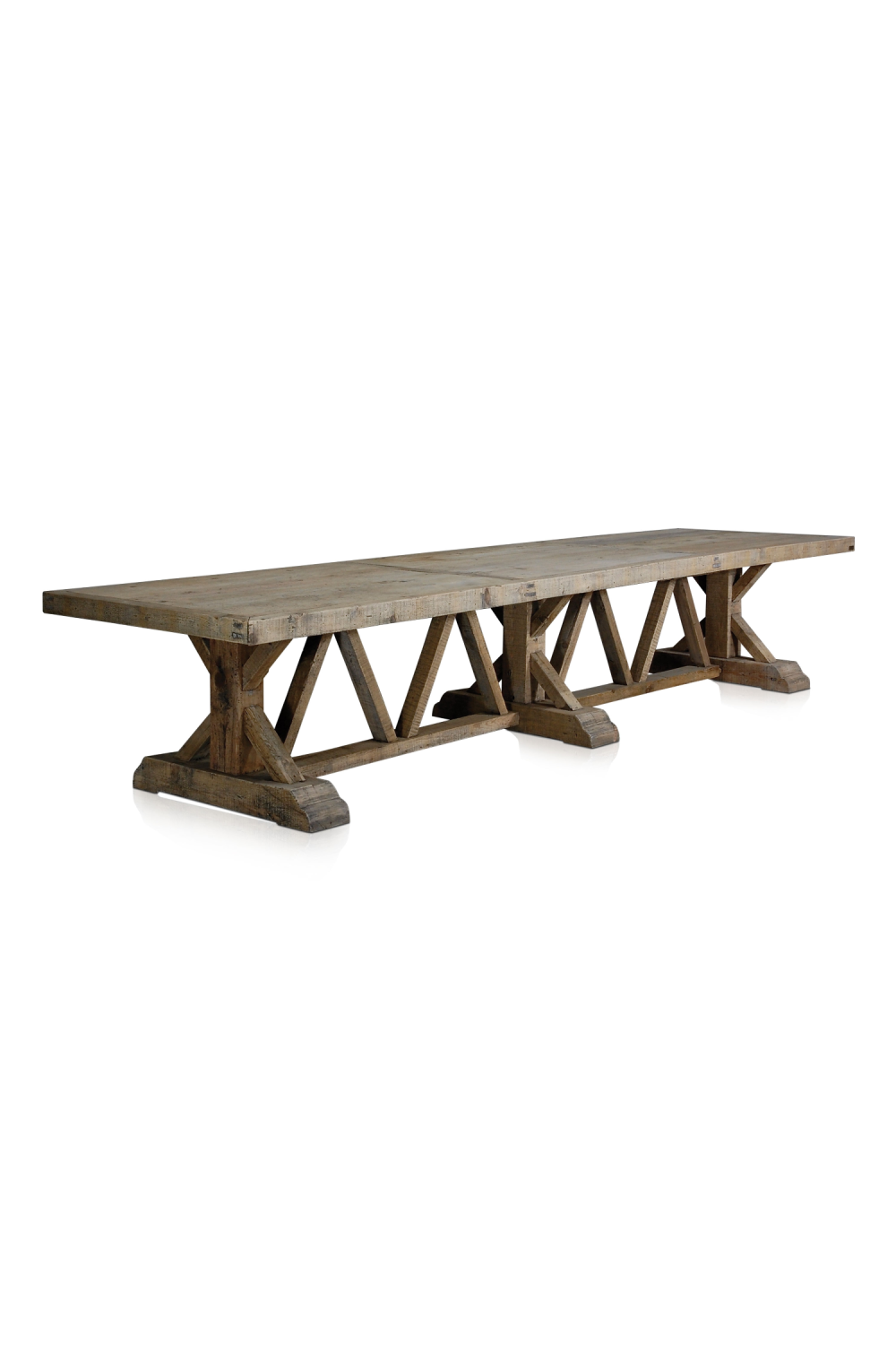 Pine Farmhouse Dining Table | Versmissen Aix En Provence | Oroa.com