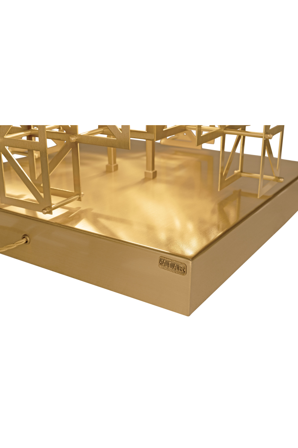 Brass Framework Table Lamp | Versmissen Pontes | Oroa.com