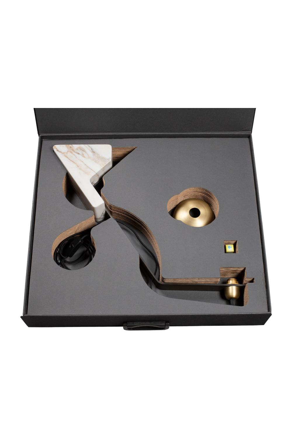 Brass Shade Table Lamp | Versmissen Pulse | Oroa.com