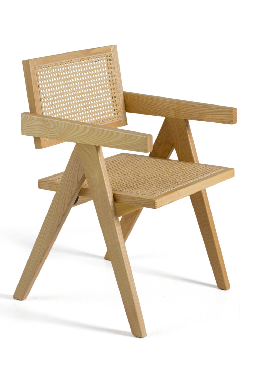 Light Rattan Dining Armchair | OROA Modern Aurora | Oroa.com