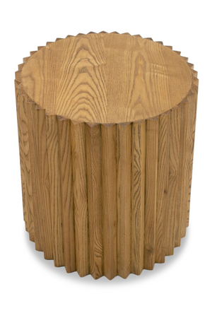 Reeded Walnut Round End Table | OROA Modern Espana | Oroa.com
