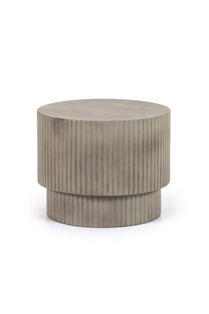 Concrete Round End Table | OROA Modern Gruver | Oroa.com