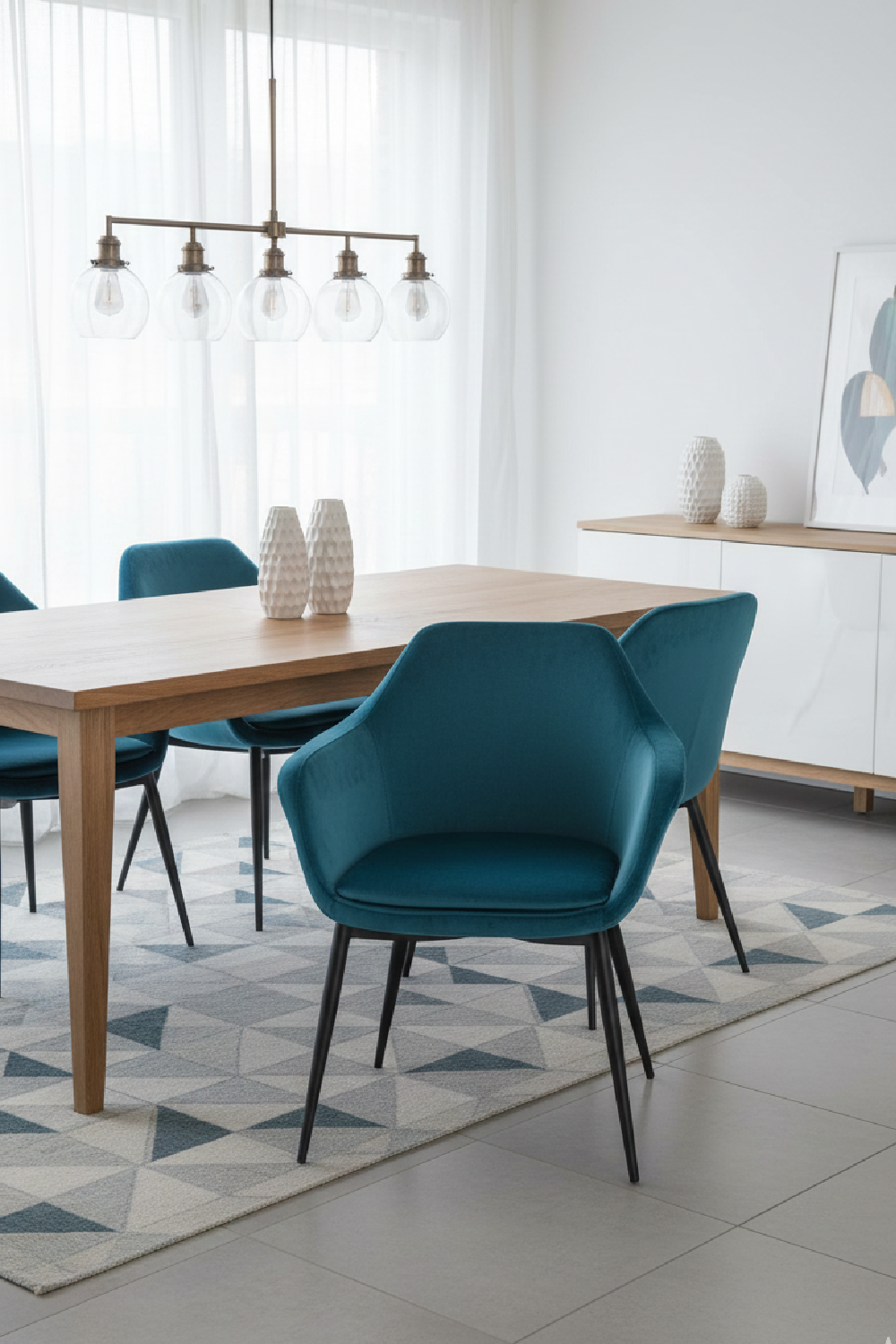   Velvet Dining Armchair | Oroa.com