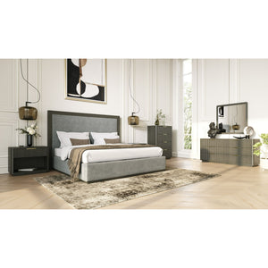   Reeded Wood 4-Drawer Chest | Oroa.com